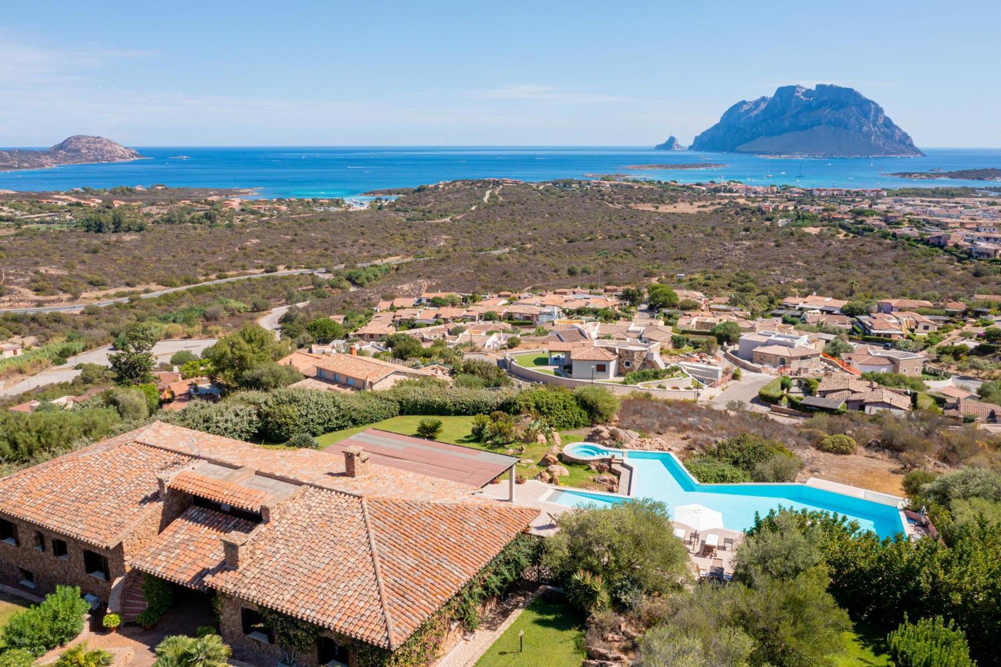 Villa Sogno Indaco Porto San Paolo  Exterior photo